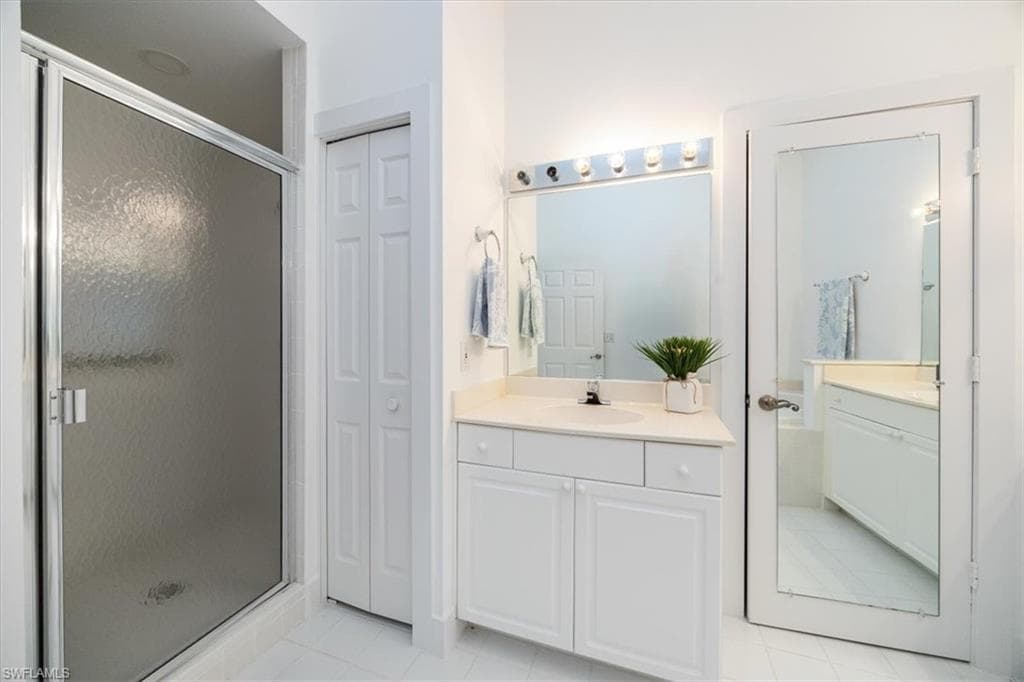 1144 Egrets Walk CIR 202-19