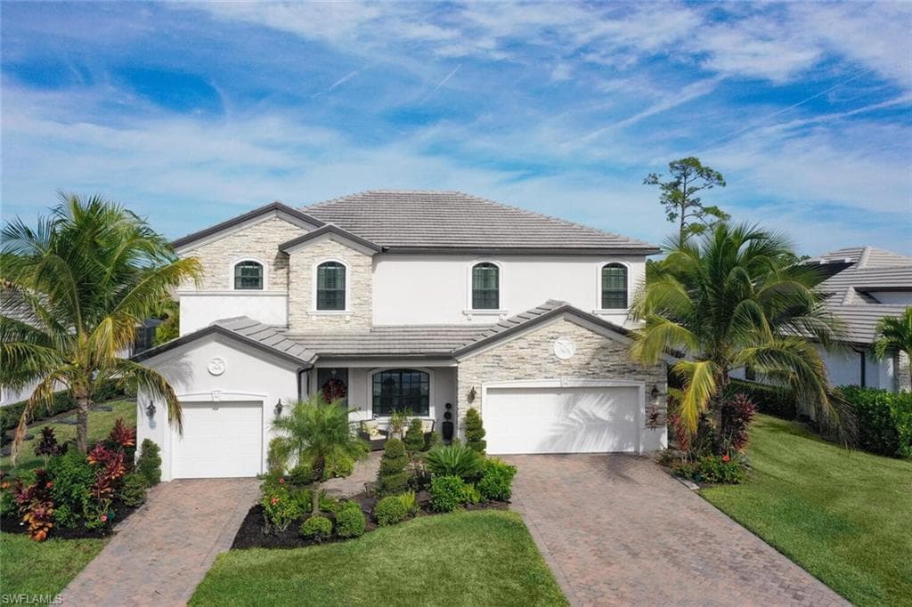 2115 Antigua LN-1