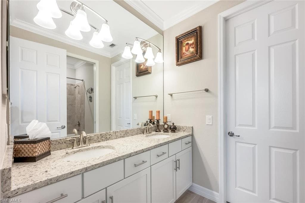 2115 Antigua LN-25