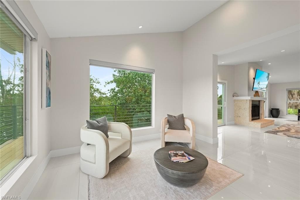 9455 Coventry CT-32