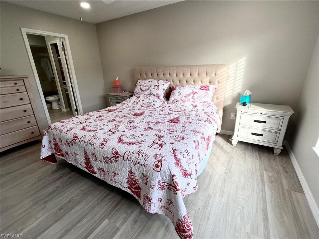 1254 Hazeltine DR-22