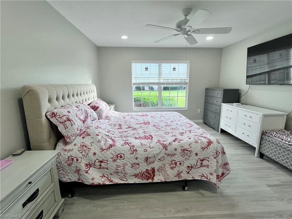 1254 Hazeltine DR-21