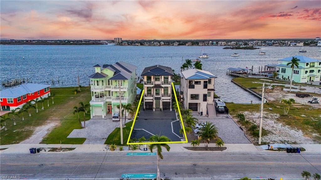 441 Estero BLVD-2