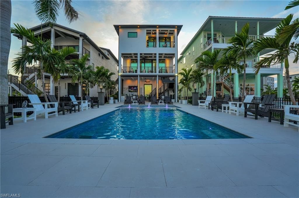 441 Estero BLVD-42