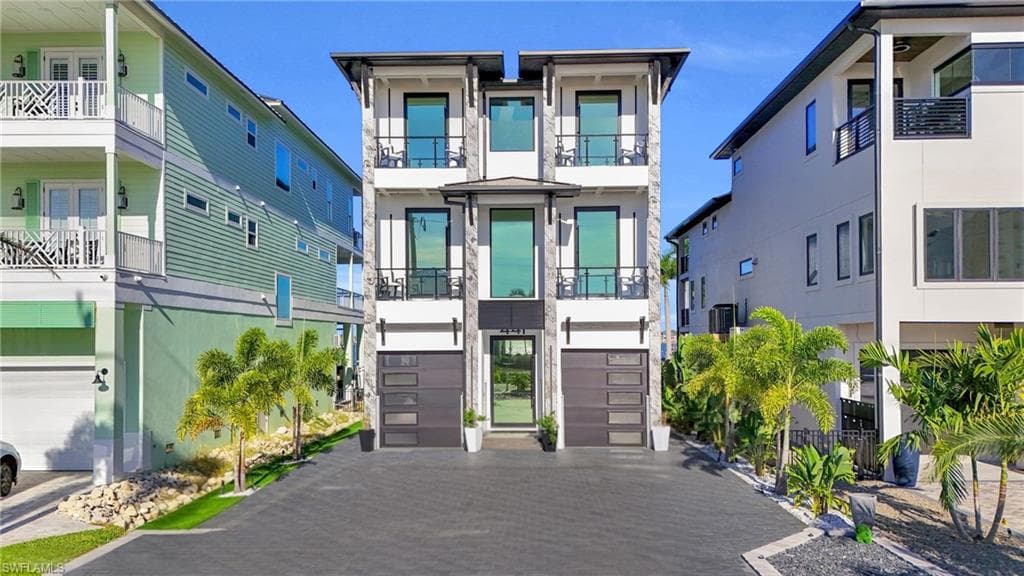 441 Estero BLVD-5