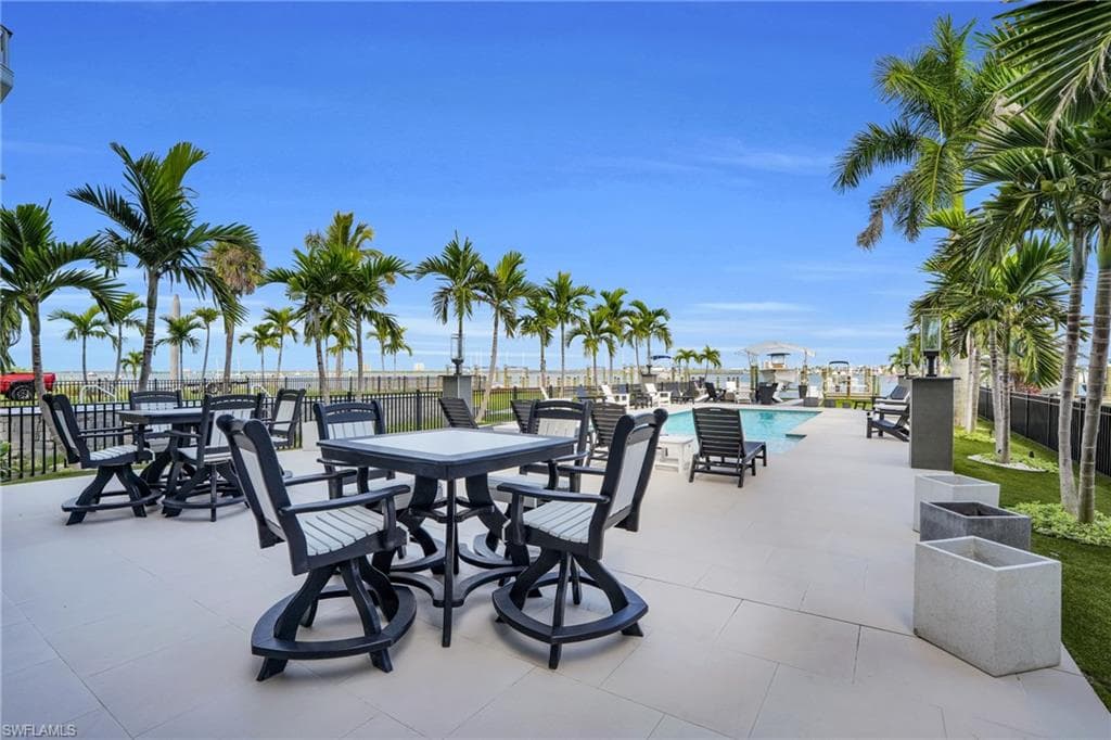 441 Estero BLVD-38