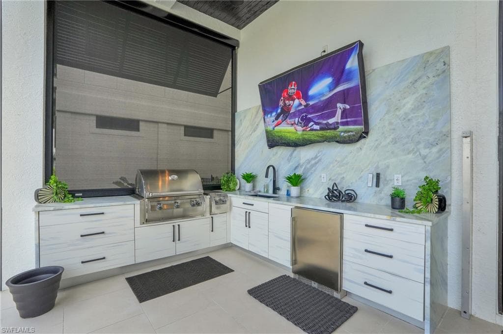 441 Estero BLVD-37