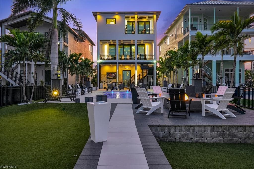 441 Estero BLVD-44