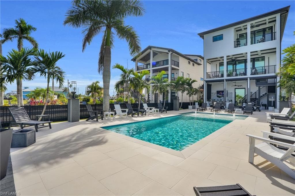 441 Estero BLVD-39