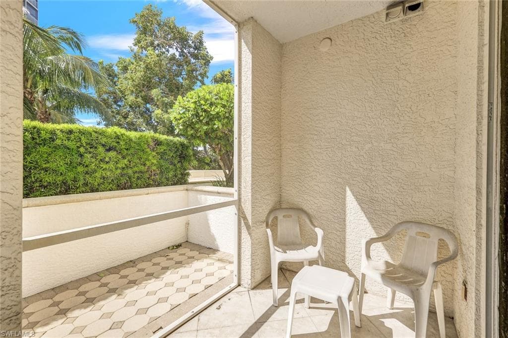 315 DUNES BLVD T-01-22