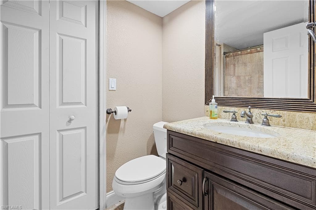 1702 Park Meadows DR 1-6