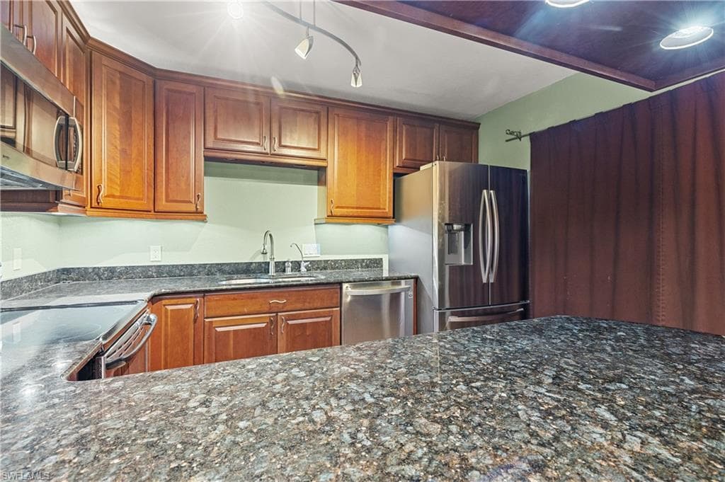 1702 Park Meadows DR 1-12