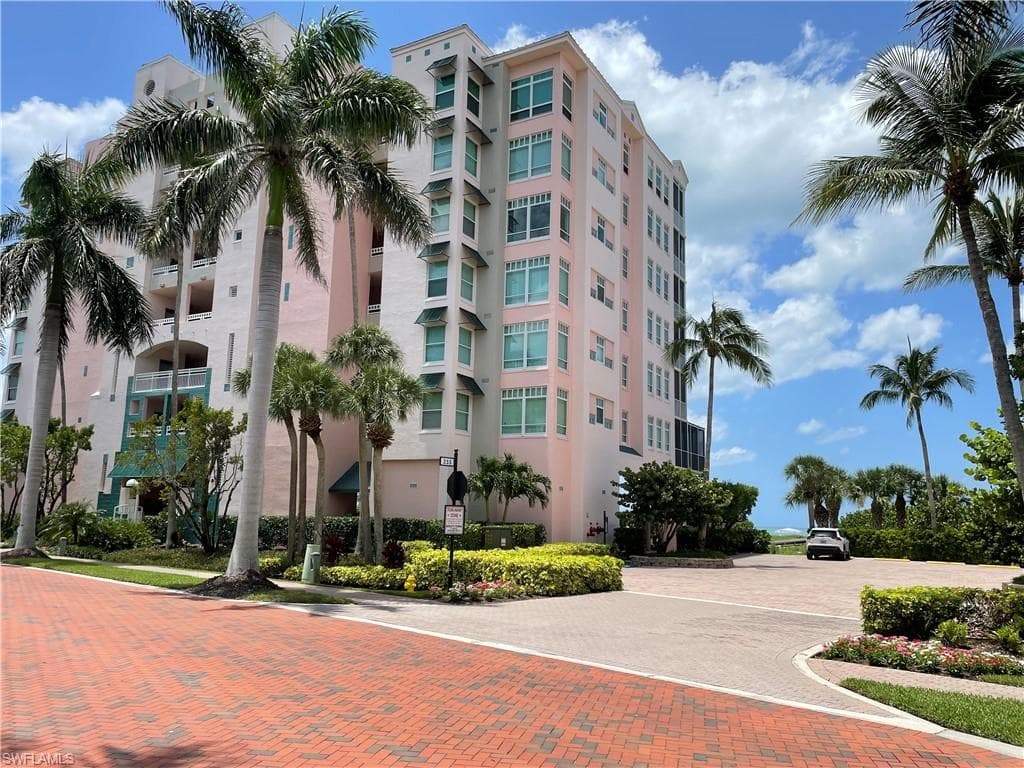 255 BAREFOOT BEACH BLVD 203-1