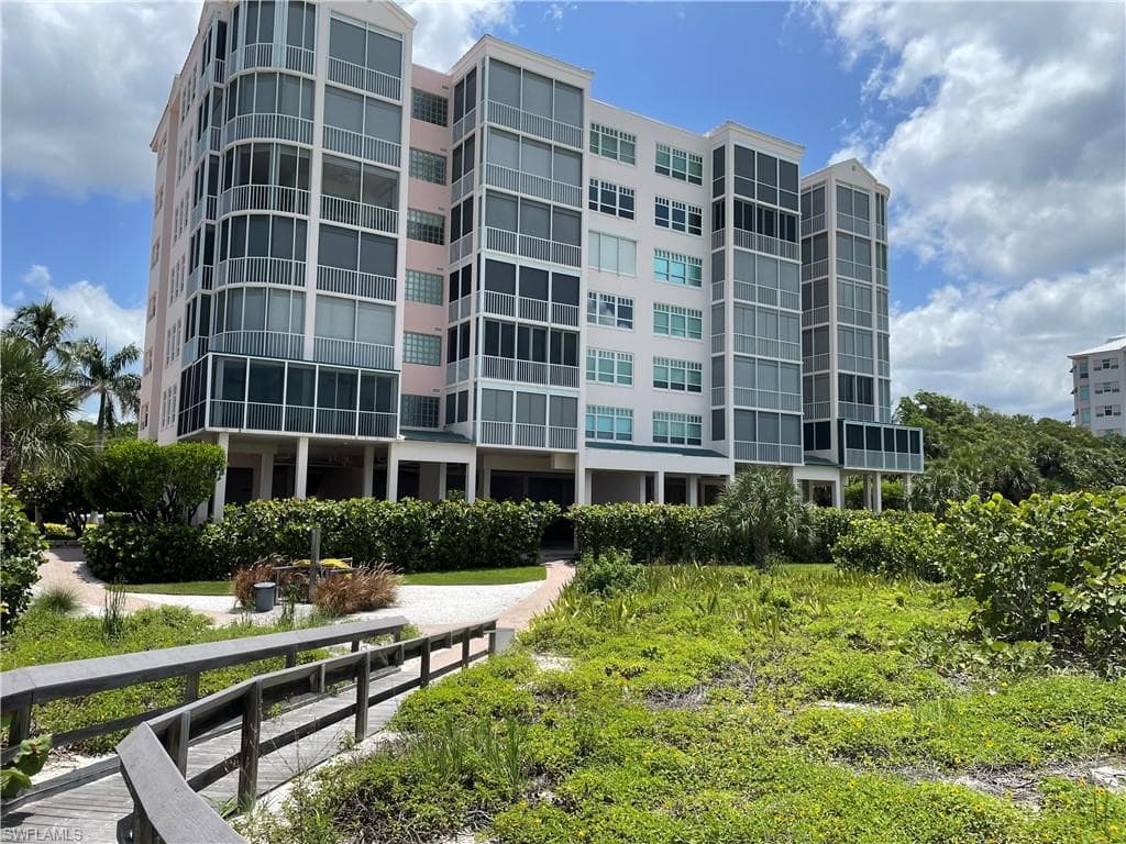 255 BAREFOOT BEACH BLVD 203-4