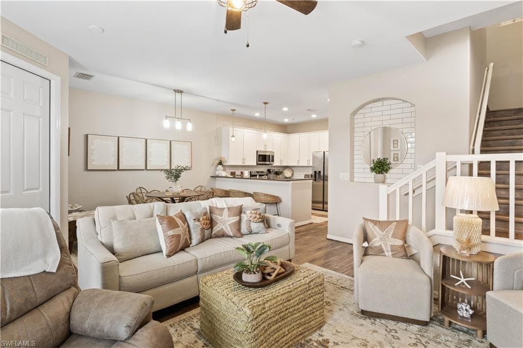 11908 Izarra WAY 7005-6