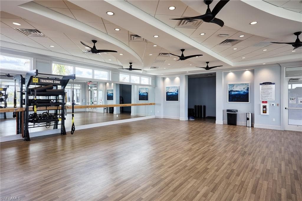 6034 National BLVD 533-39