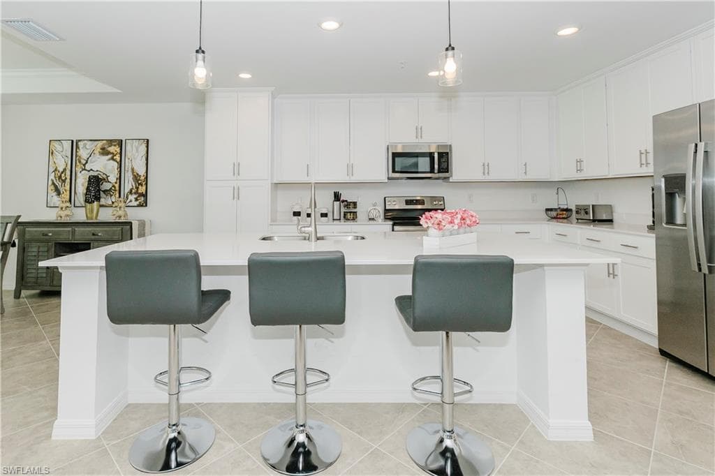 6034 National BLVD 533-4