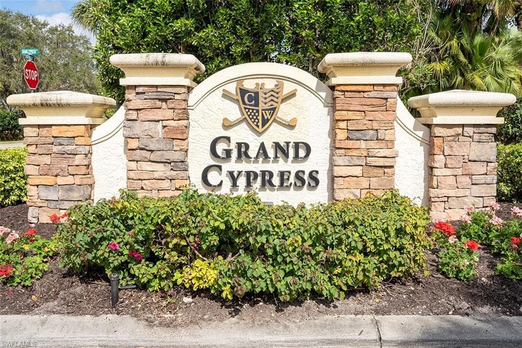 3445 Grand Cypress DR 202-1