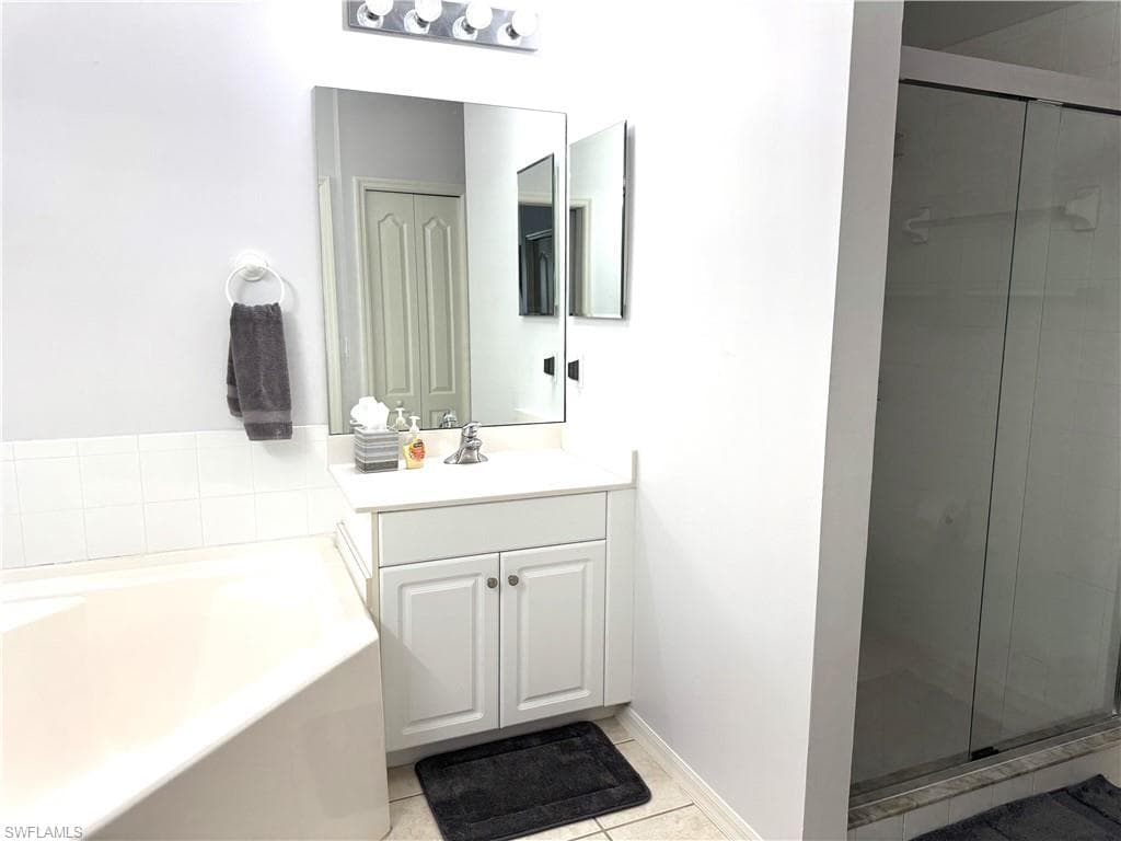 3445 Grand Cypress DR 202-10