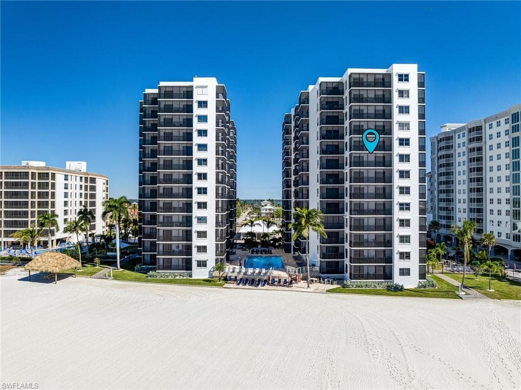 6612 Estero BLVD 703-2
