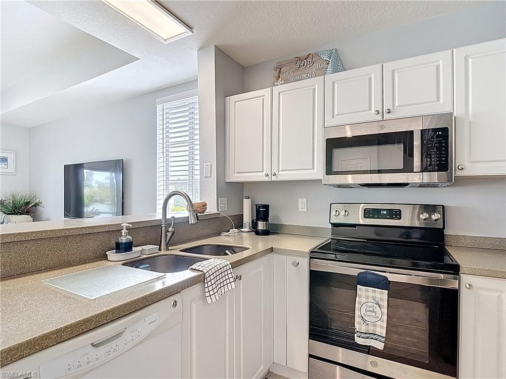 13140 Broadhurst LOOP 306-7