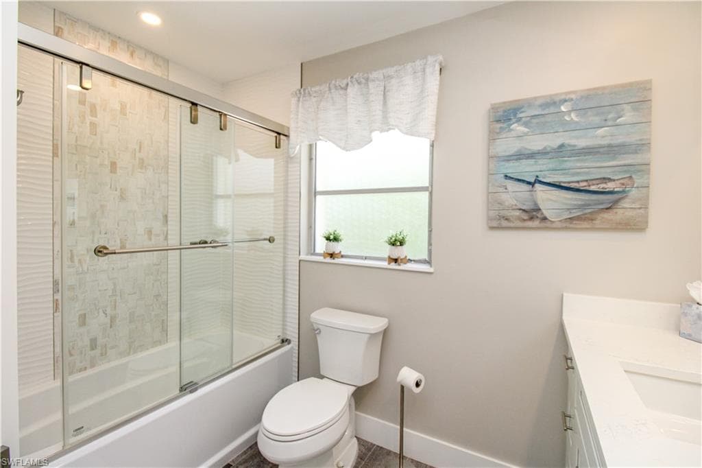 1353 Pelican AVE-37