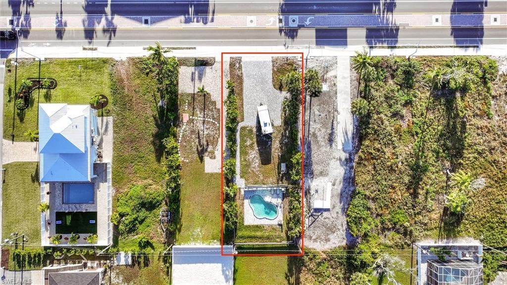 5863 Estero BLVD-13