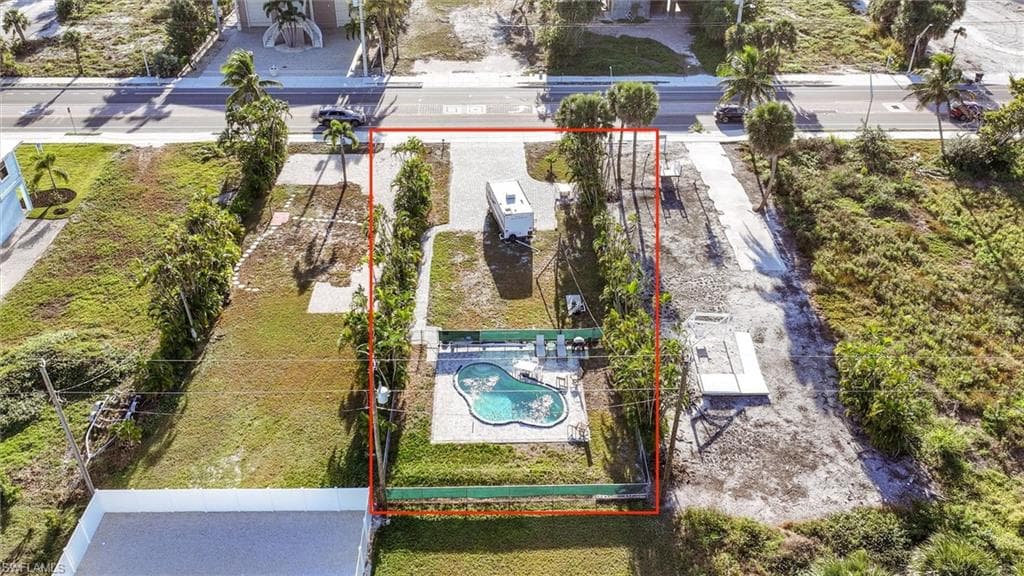 5863 Estero BLVD-12