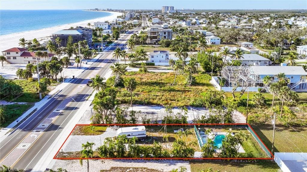 5863 Estero BLVD-5
