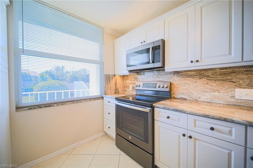 5959 Winkler RD 206-2