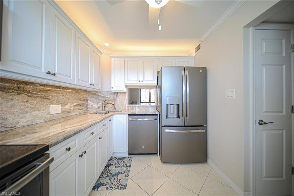 5959 Winkler RD 206-3