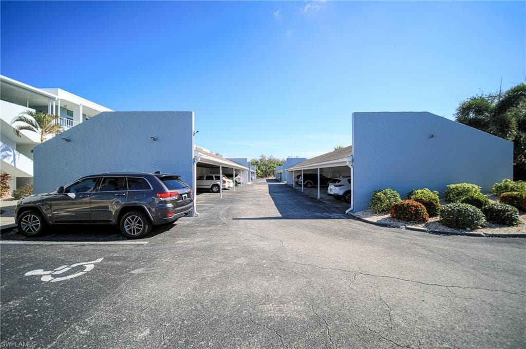 5959 Winkler RD 206-29