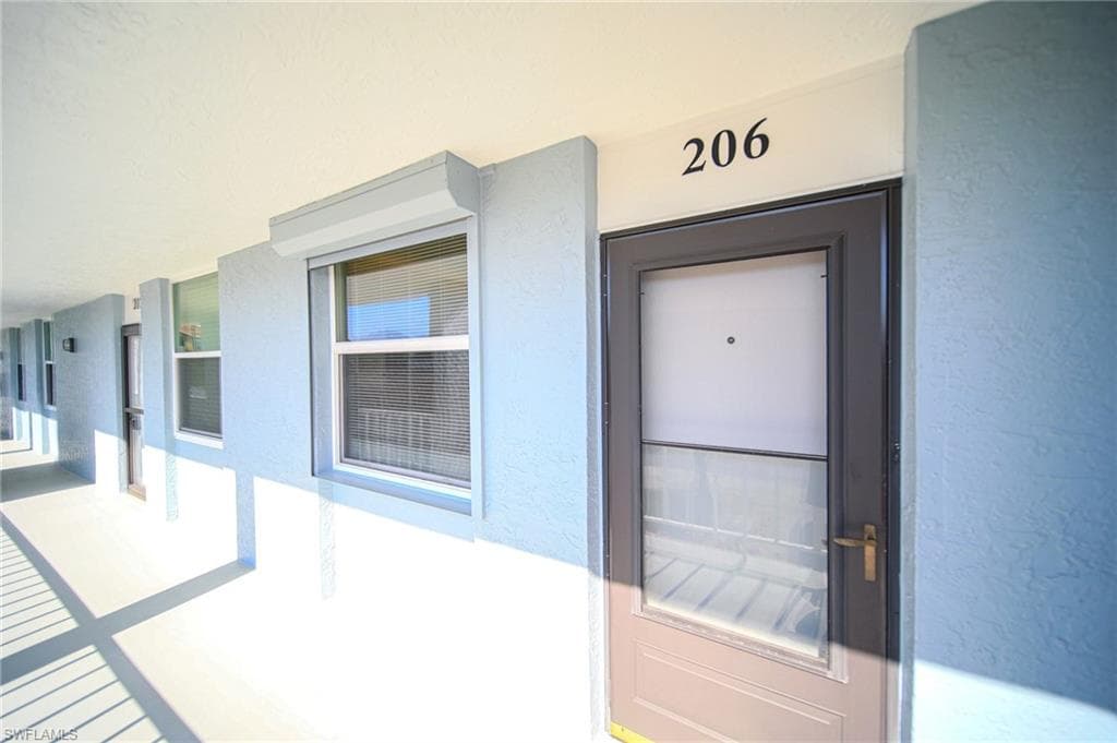 5959 Winkler RD 206-21