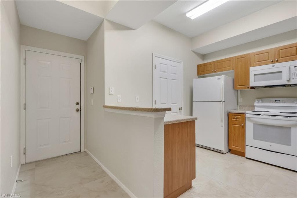 9025 Colby DR 2111-2