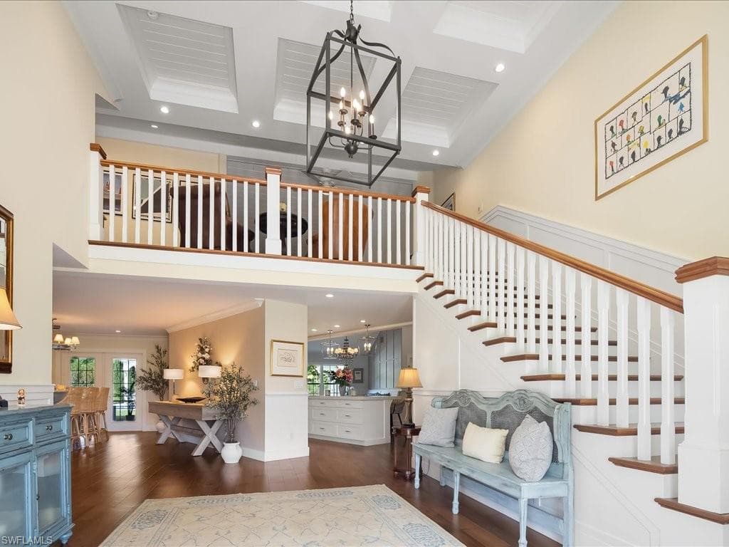 624 Ridge DR-12