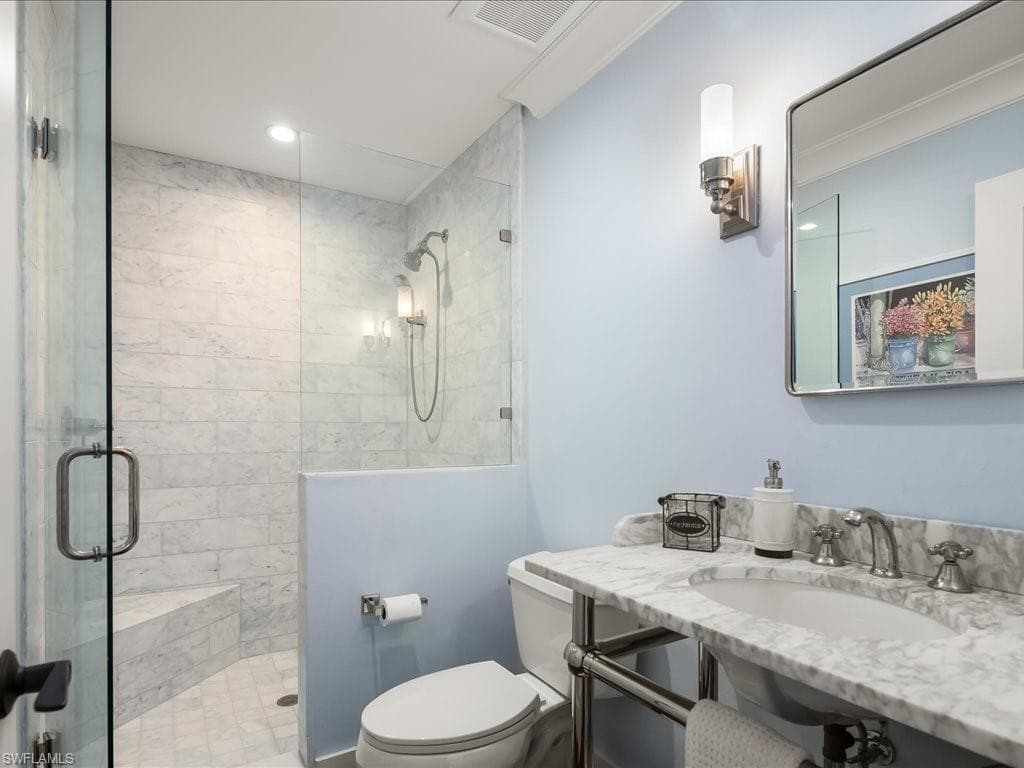 624 Ridge DR-34