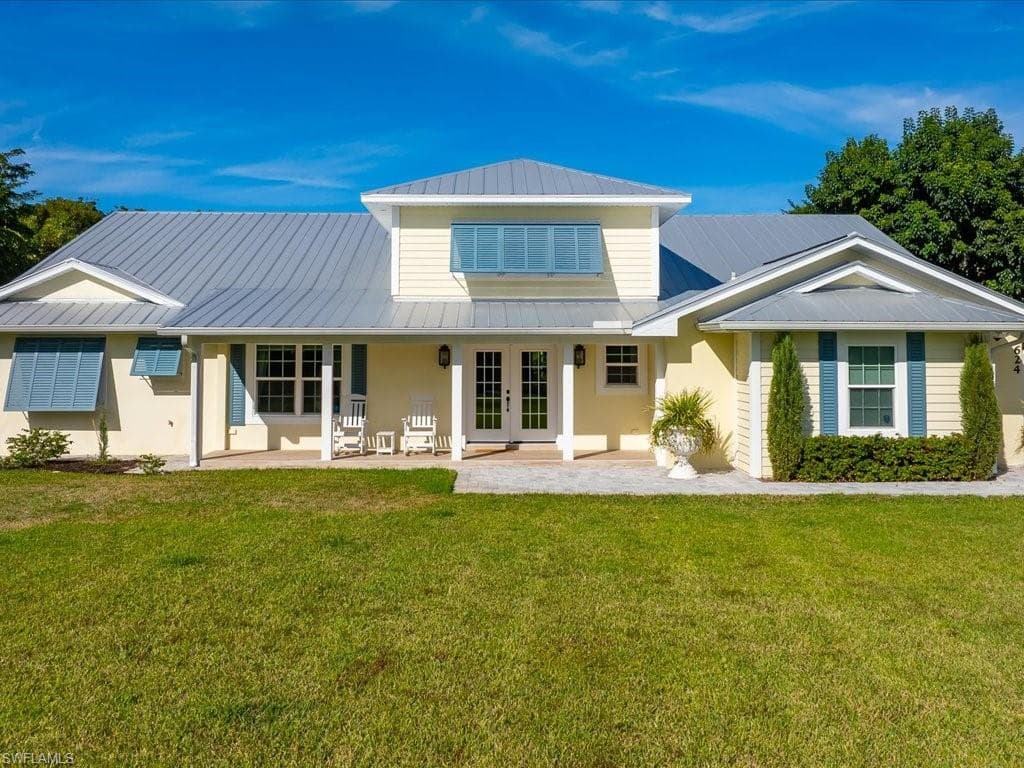 624 Ridge DR-49