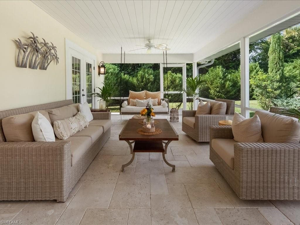 624 Ridge DR-39