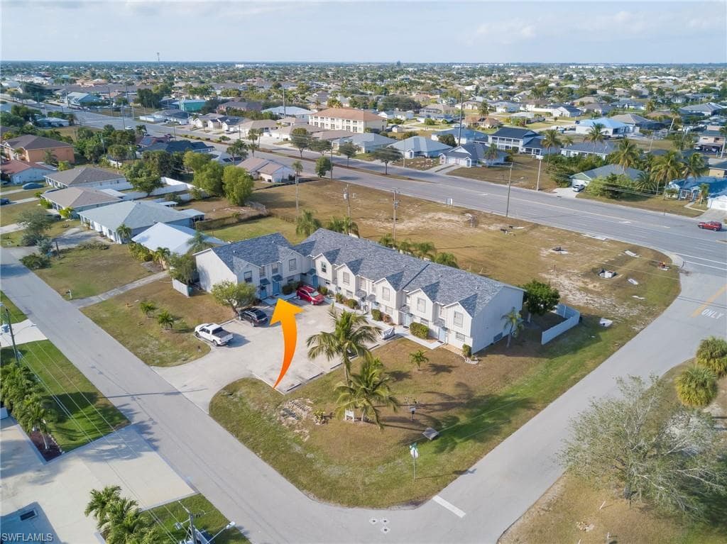 1005 SW 48th TER 2-23