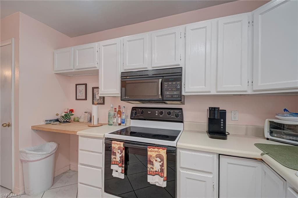 1005 SW 48th TER 2-7