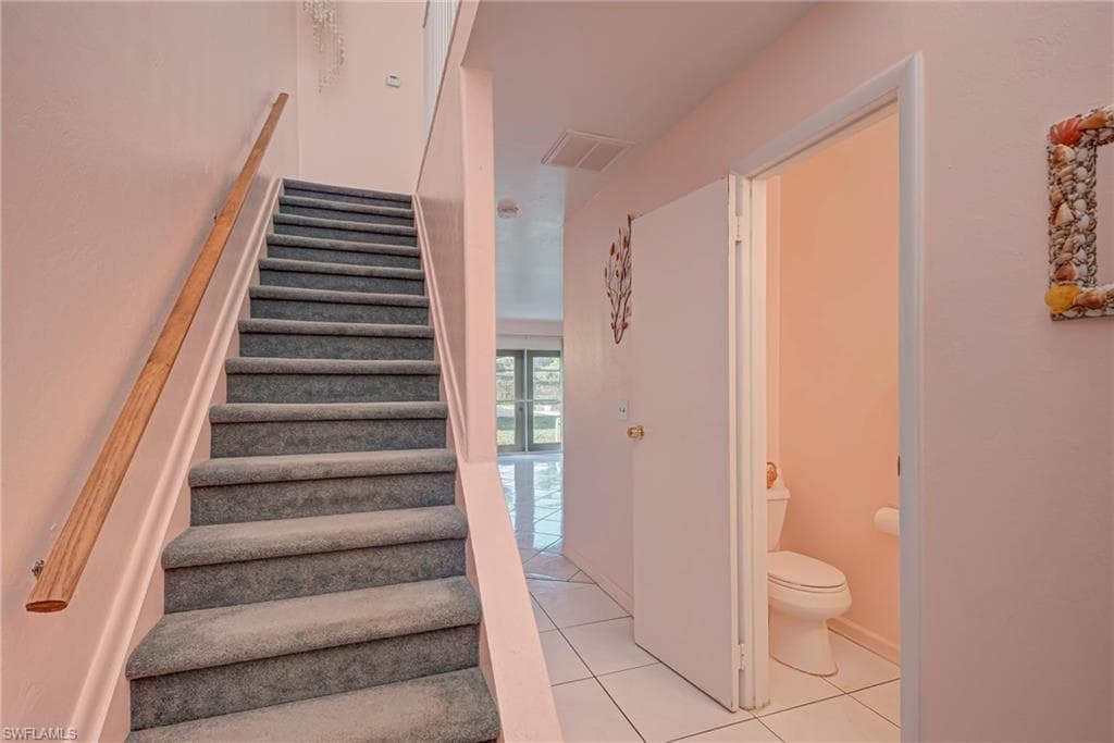 1005 SW 48th TER 2-9