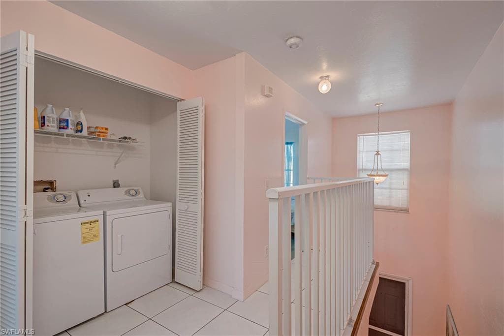 1005 SW 48th TER 2-10