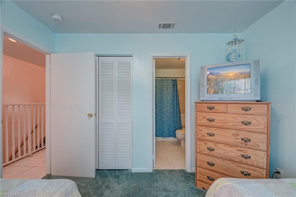 1005 SW 48th TER 2-19