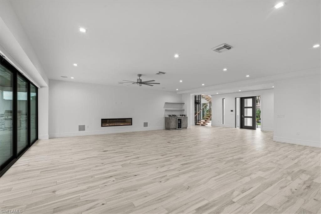 3800 Crayton RD-24