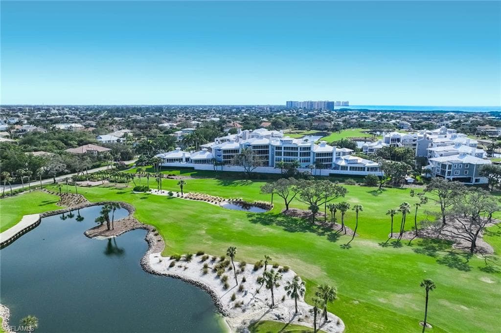 828 Hideaway CIR E 4-434-2