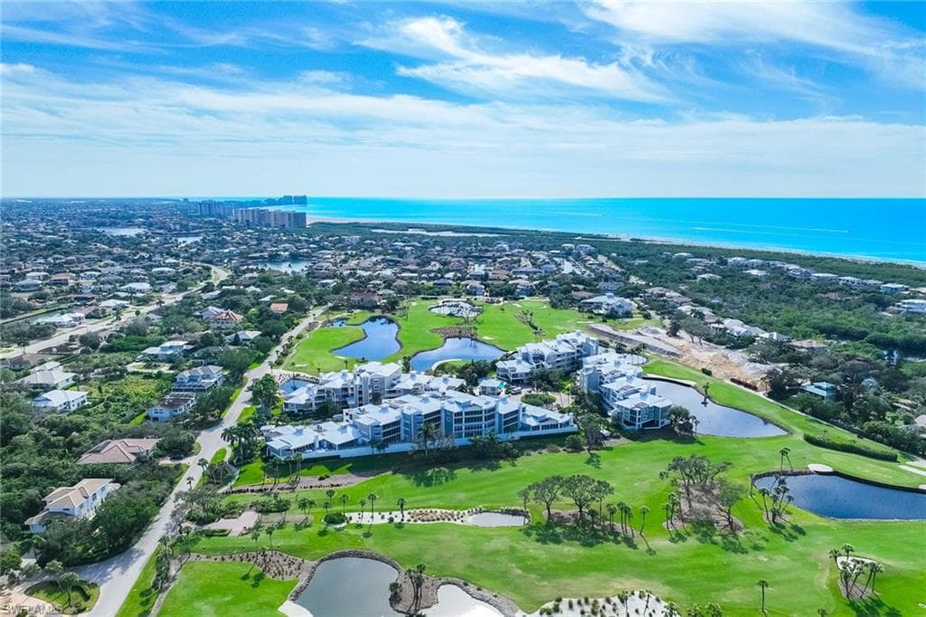 828 Hideaway CIR E 4-434-3