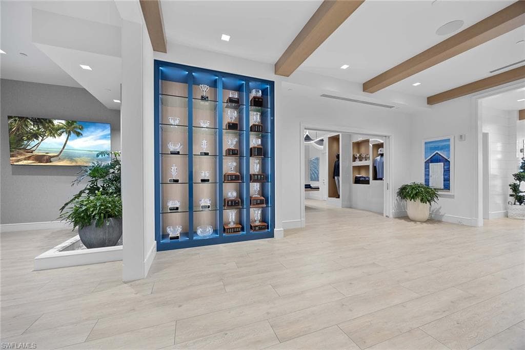 828 Hideaway CIR E 4-434-28