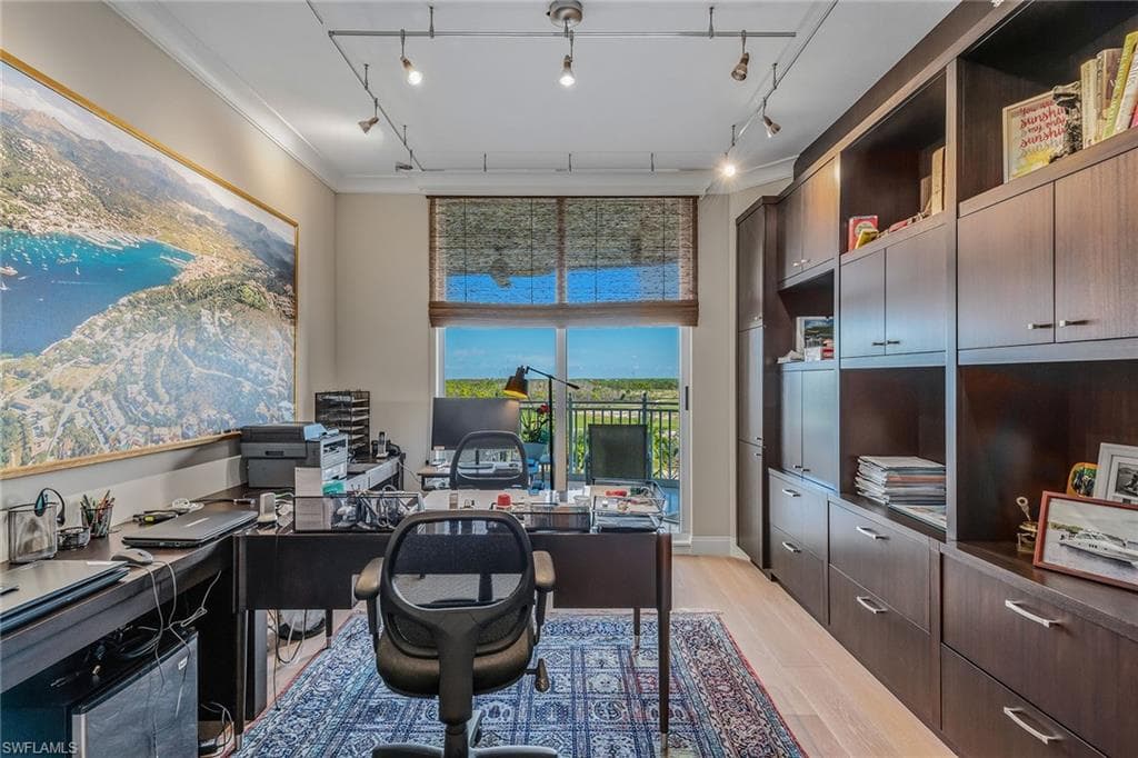 13675 Vanderbilt DR 707-17