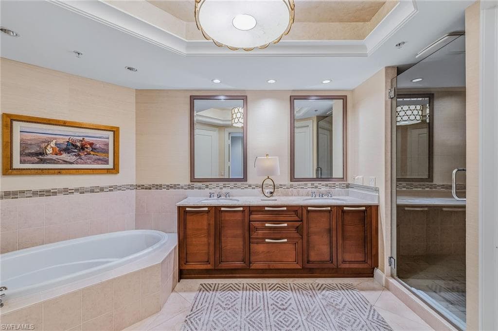 13675 Vanderbilt DR 707-12