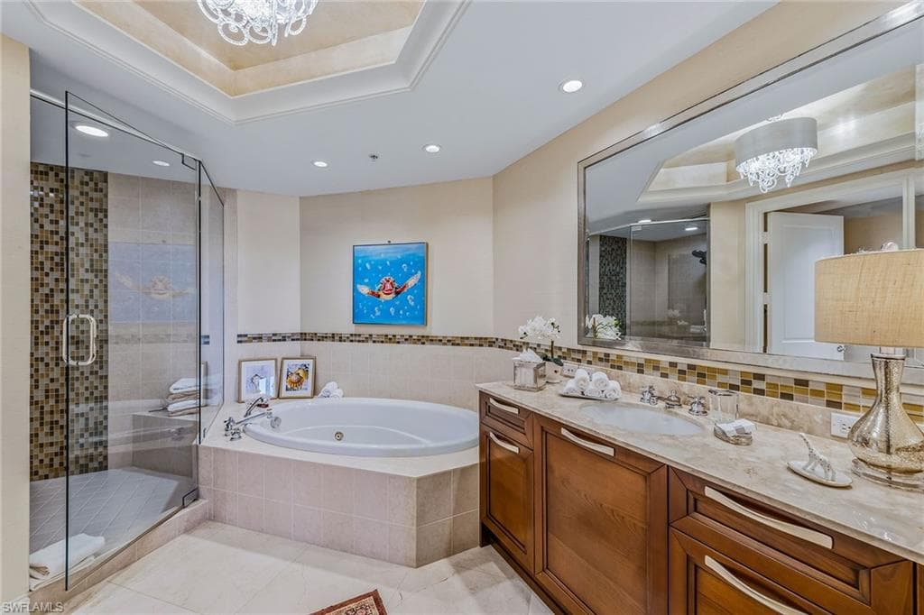 13675 Vanderbilt DR 707-20